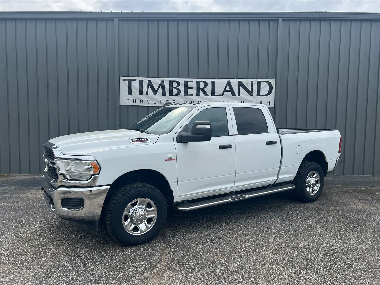 2024 RAM 3500 Tradesman Crew Cab 4x4 6'4' Box in Bright White Clearcoat — front three-quarter view
